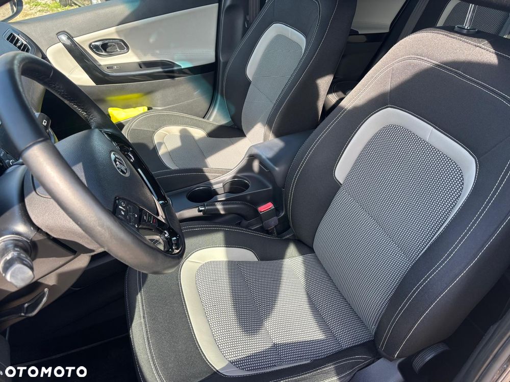 Kia Ceed 1.6 CRDi 128 ISG Platinum Edition - 18