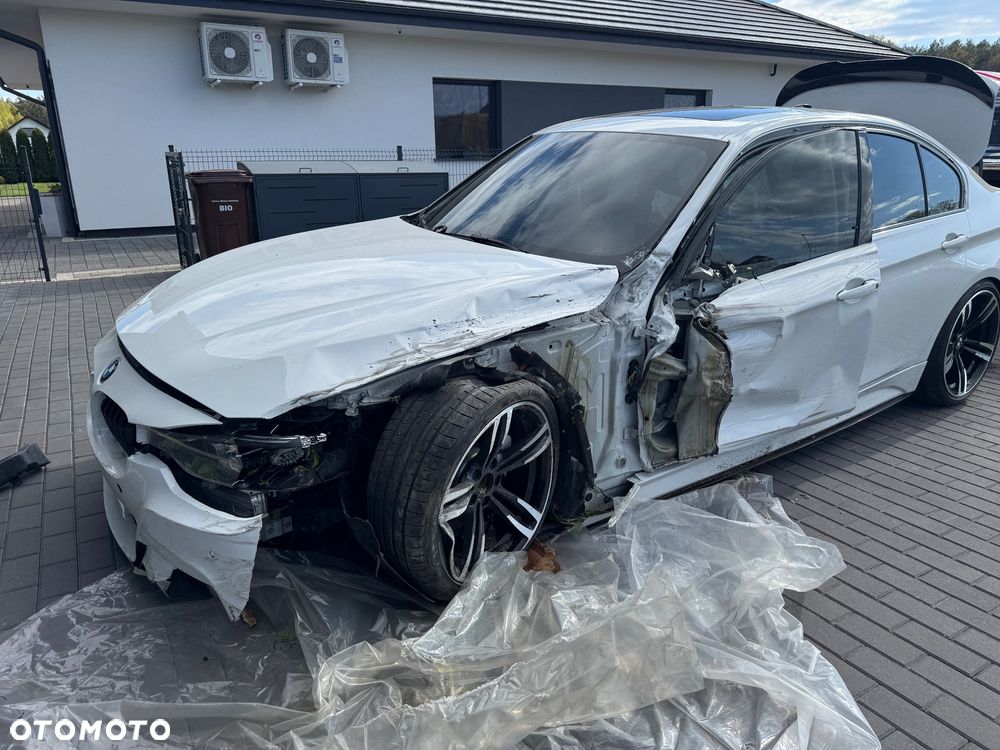 BMW Seria 3 340i M Sport Shadow - 7
