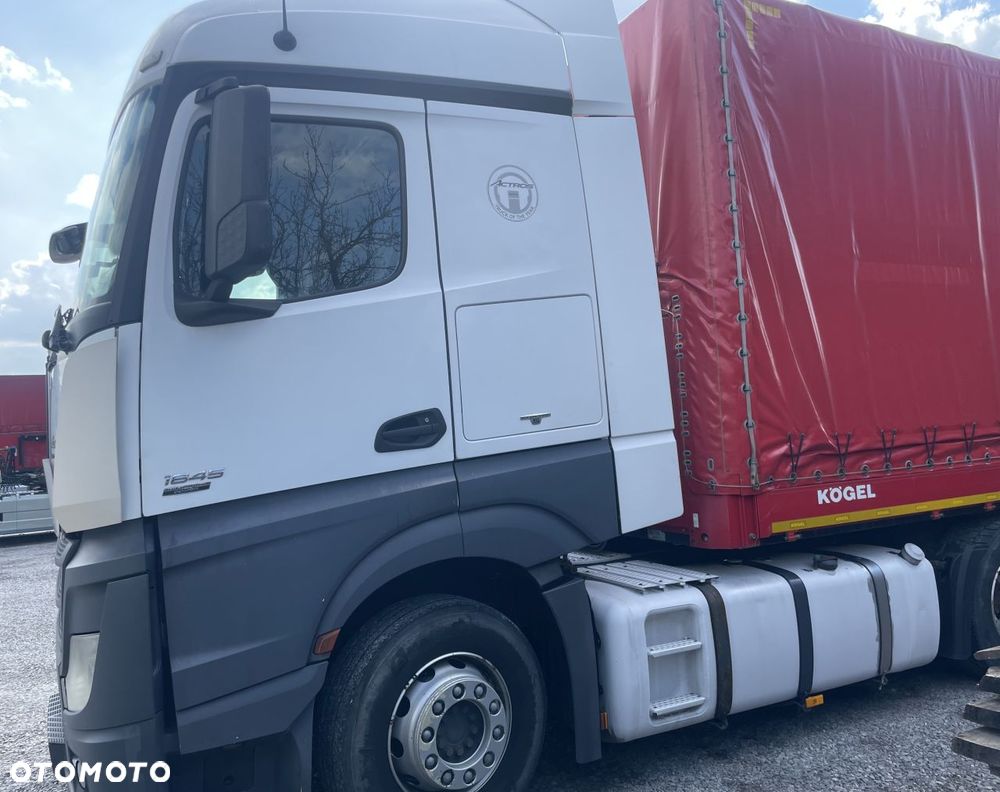 Mercedes-Benz Actros MP4 1845 - 4