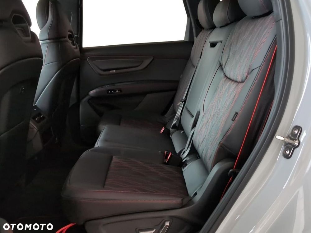 Audi Q7 - 15