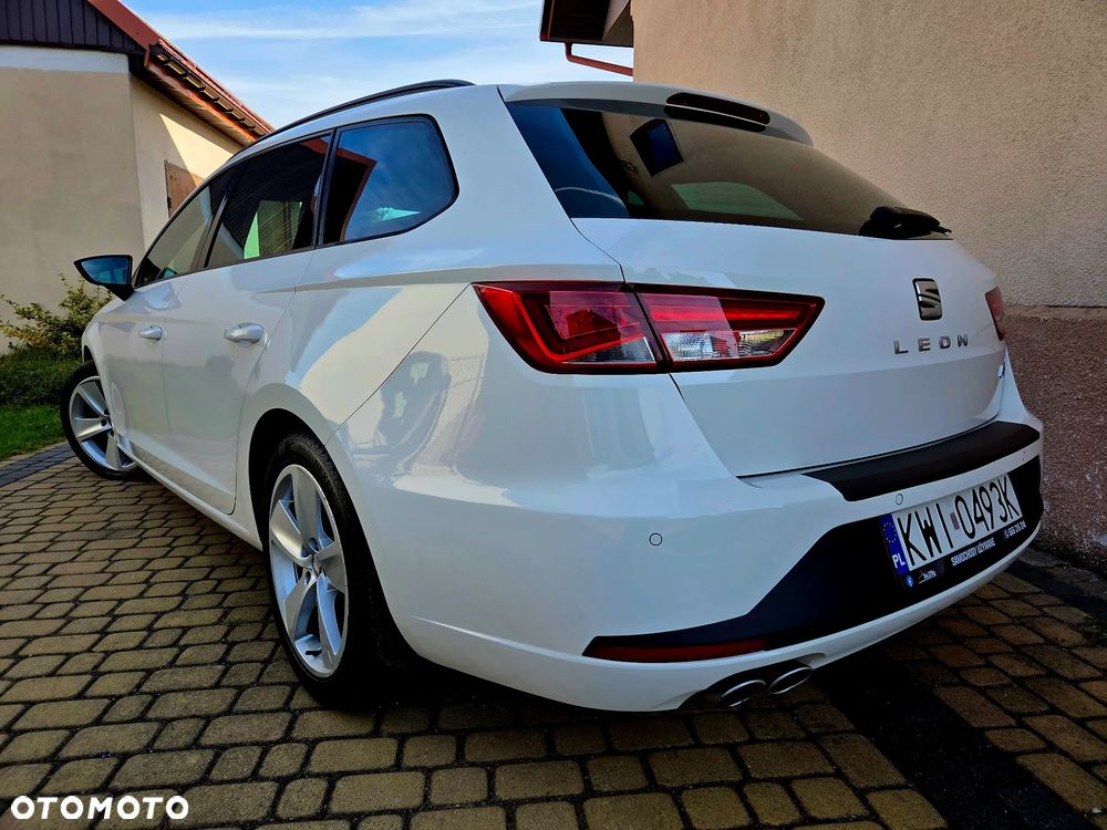 Seat Leon 2015 photo 2