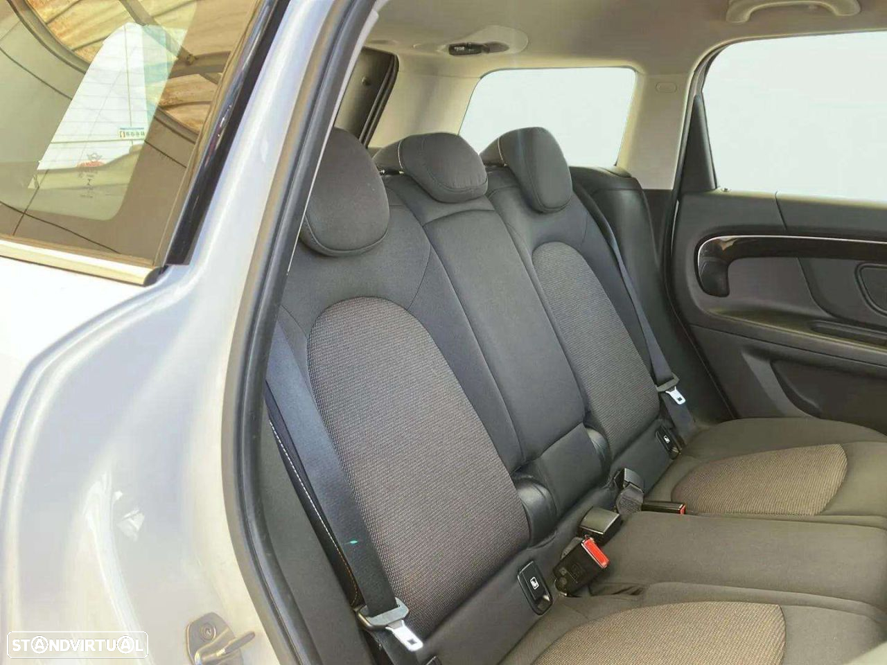 MINI Countryman Cooper SE ALL4 Auto - 14