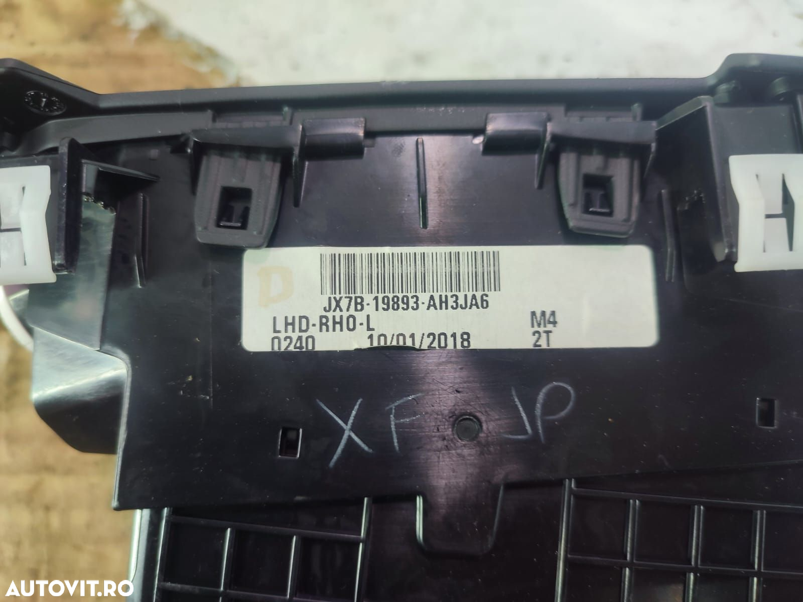 Grila ventilatie bord Jx7b-19893-ah3ja6 Ford Focus 4 [2018 - 2022] 1. - 3