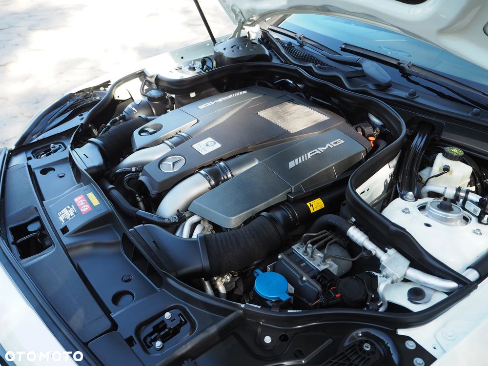 Mercedes-Benz CLS 63 AMG - 9