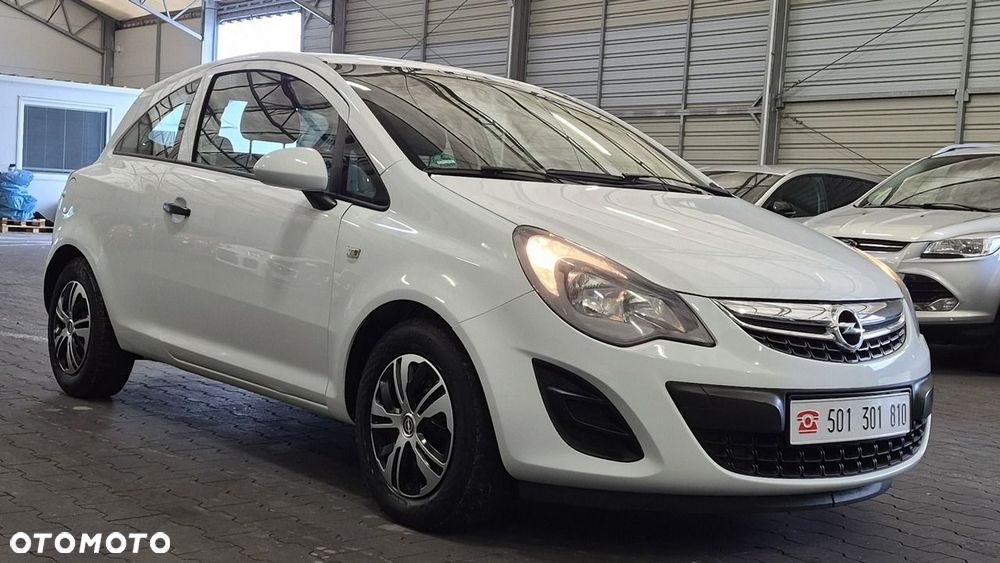Opel Corsa - 1