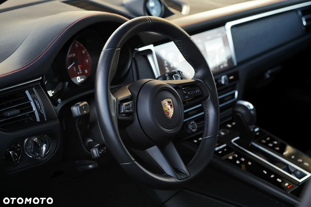 Porsche Macan GTS - 18