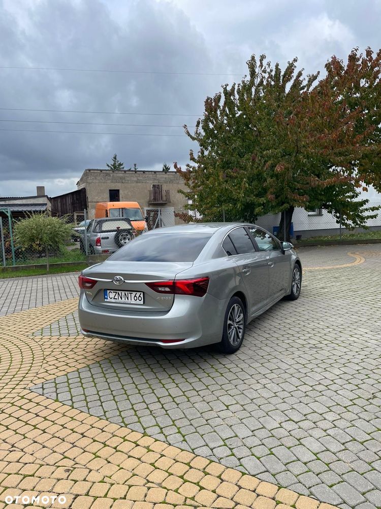 Toyota Avensis 1.8 Prestige - 5