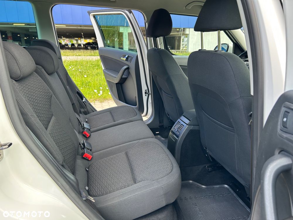Skoda Yeti 1.2 TSI Experience PLUS EDITION - 18