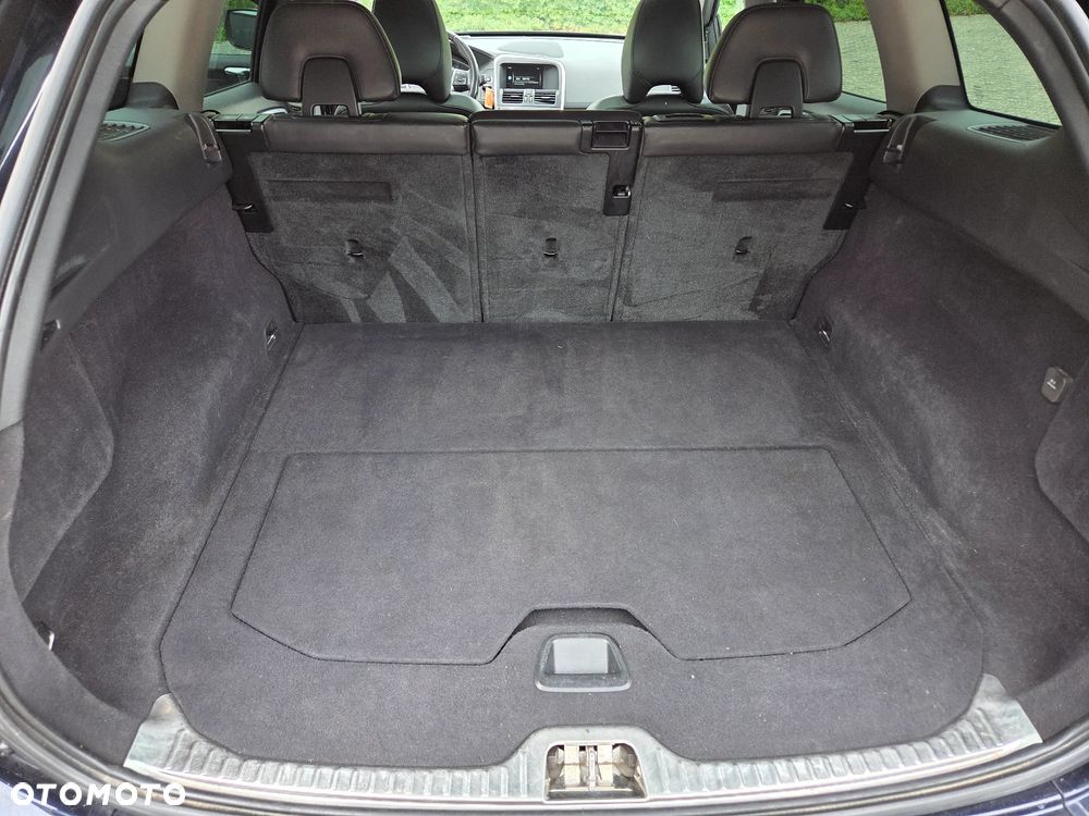 Volvo XC 60 T6 AWD Geartronic Summum - 20