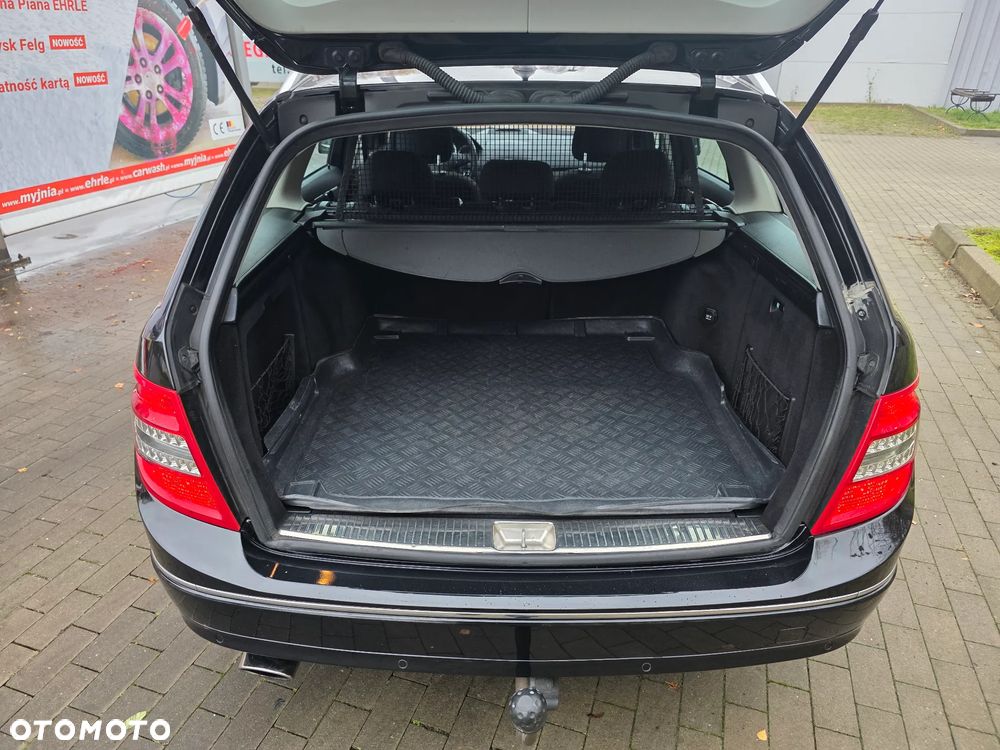 Mercedes-Benz Klasa C 220 CDI DPF Automatik Elegance - 8