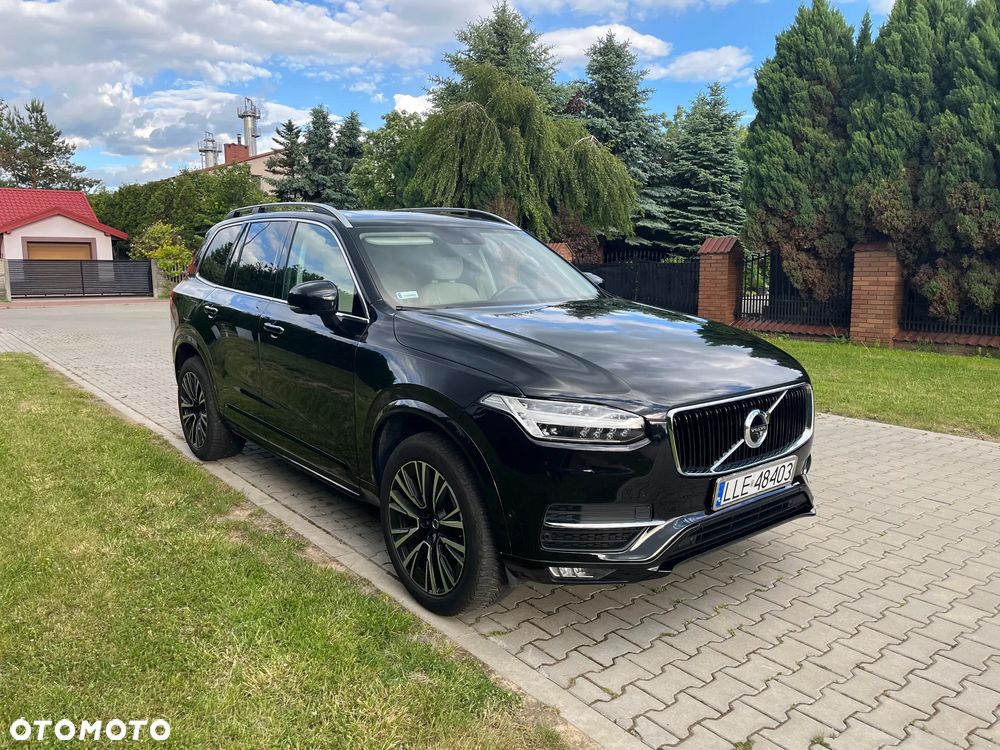 Volvo XC 90 T5 AWD Momentum - 1