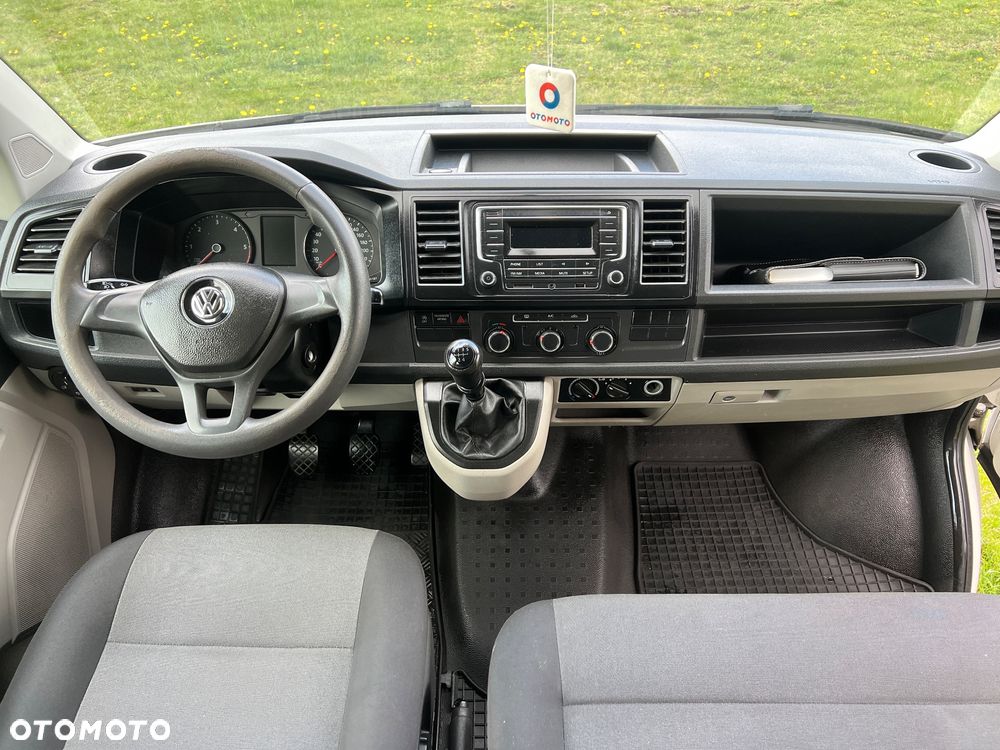 Volkswagen Transporter L2H1 Plus Trendline - 11