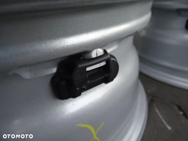 5x112x66,6 6,5Jx16 ET40 Meredes A / B CLA Class z czujnikami ciśnienia - 9