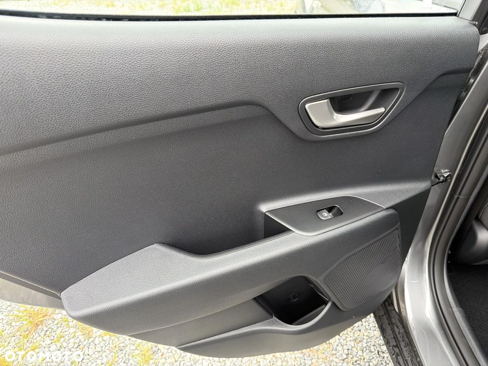 Kia Stonic 1.0 T-GDI M - 16