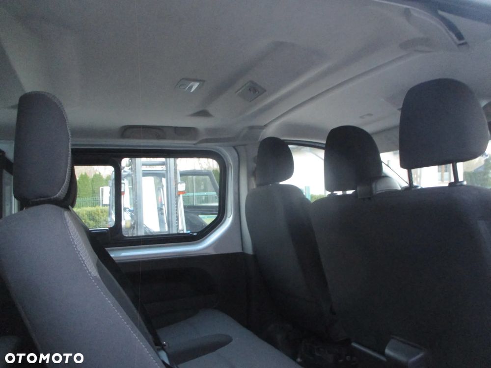 Renault Trafic 2.0 dCi - 16
