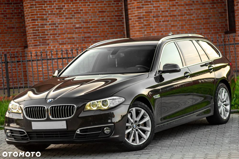 BMW Seria 5 530d Sport-Aut Luxury Line - 2