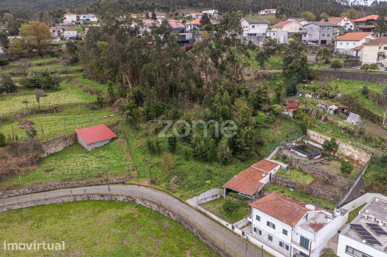 Terreno Urbanizável na Rua do Sá, Esporões - Grande imagem: 5/19