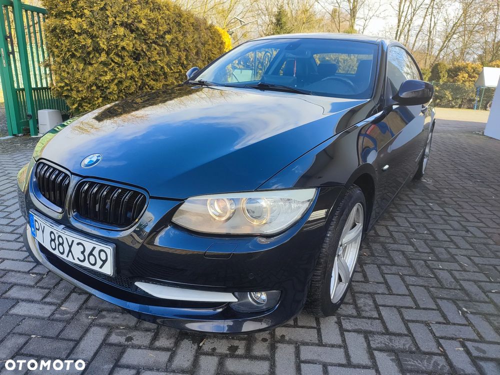 BMW Seria 3 320i M Sport Edition - 1