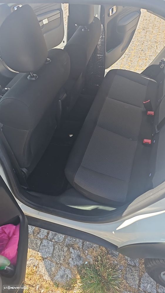 Citroën C4 Cactus - 12