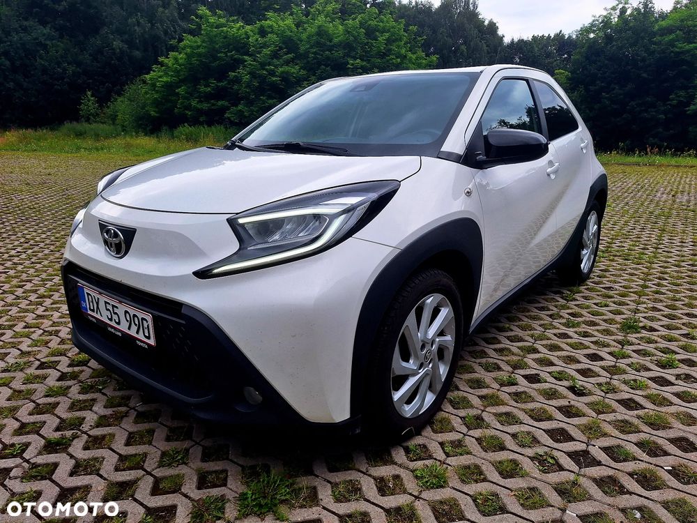 Toyota Aygo X 1.0 VVT-i Comfort CVT - 2