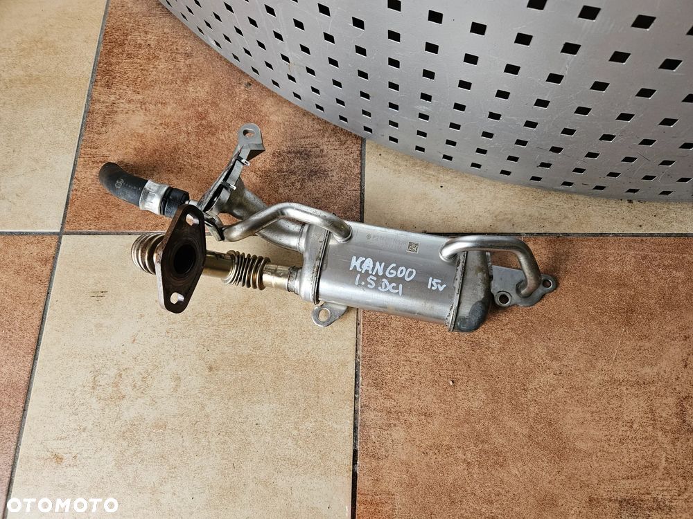 CHŁODNICA CHŁODNICZKA SPALIN EGR  RENAULT KANGOO II III LIFT 1.5 DCI 147357082R oryginał super stan