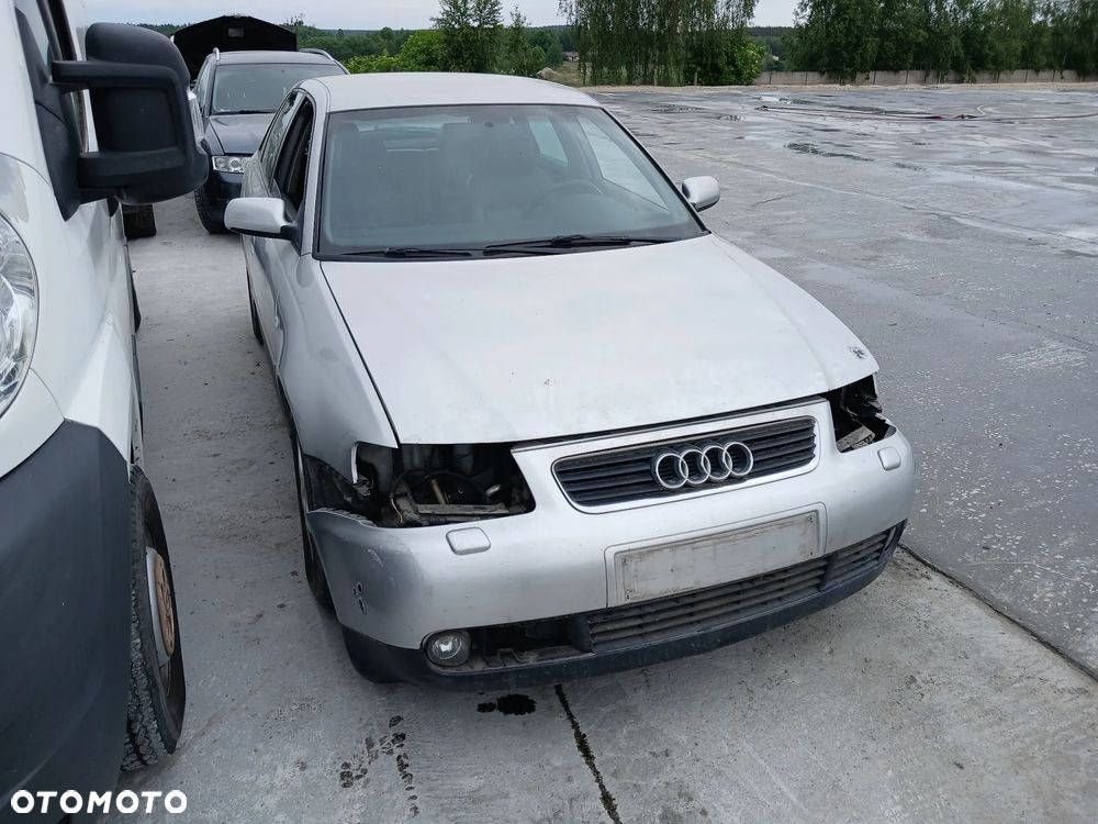 VW AUDI A3 8L FL 1.9 TDI LAK. LA7W CAŁA NA CZĘŚCI CZESCI - 1