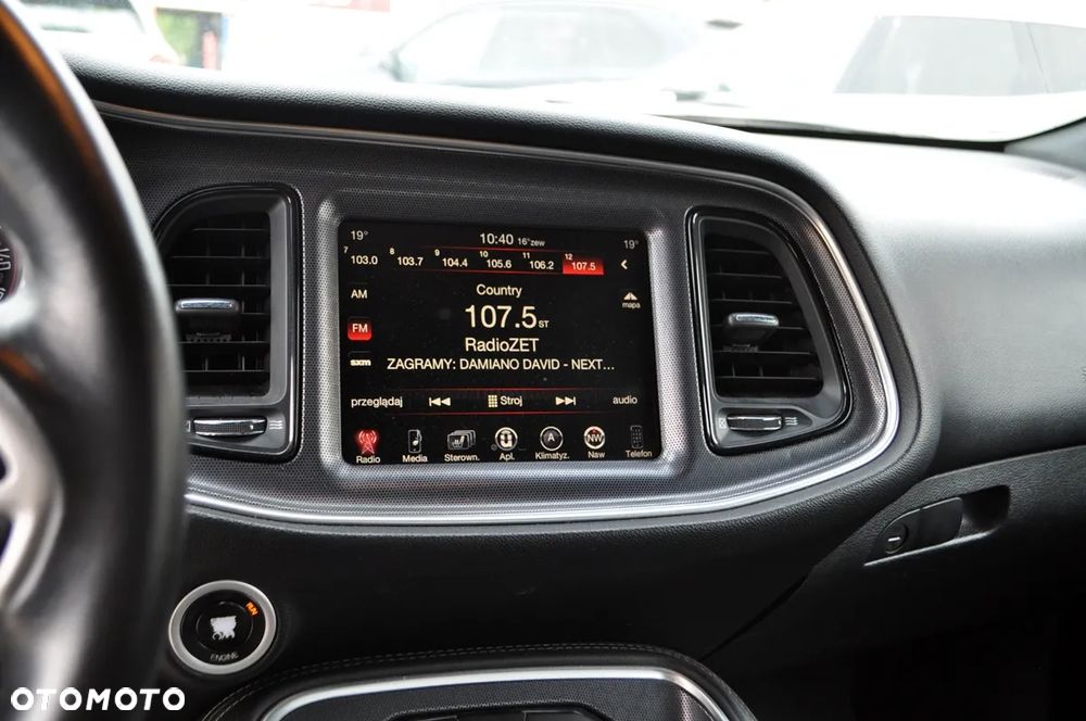 Dodge Challenger 5.7 R/T - 22