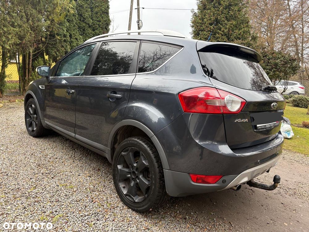 Ford Kuga 2.0 TDCi 4x4 Titanium - 4