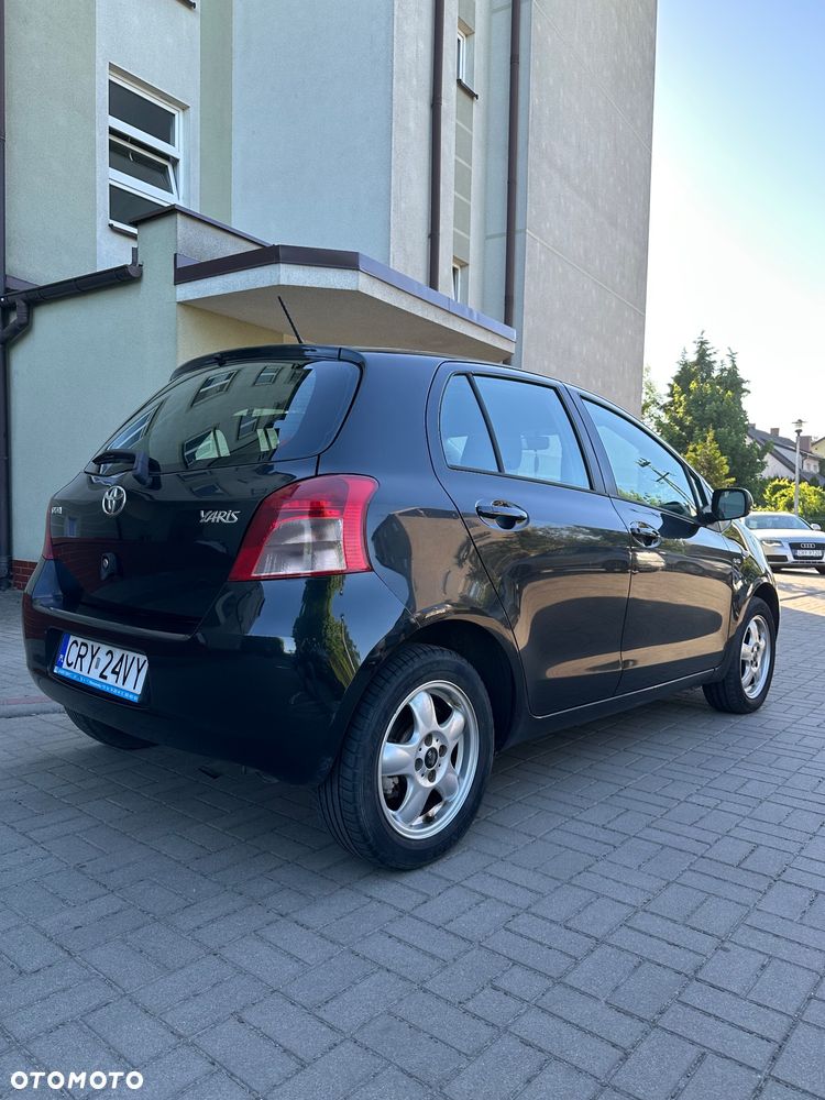 Toyota Yaris 1.4 D-4D Luna - 9