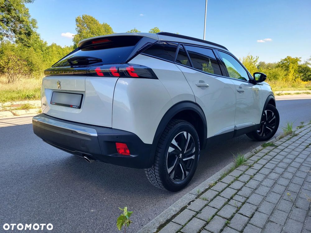 Peugeot 2008 - 4