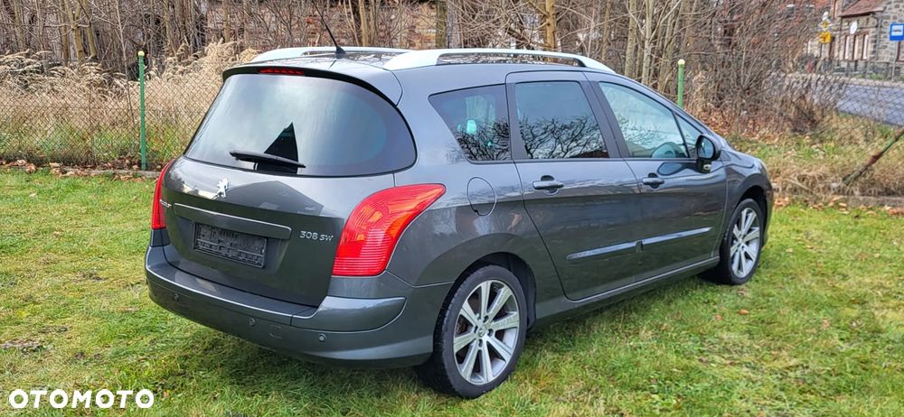 Peugeot 308 - 4