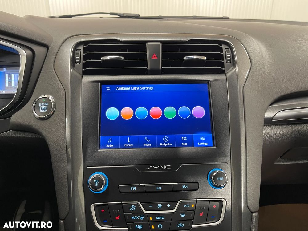 Ford Mondeo 2.0 HEV Titanium - 18