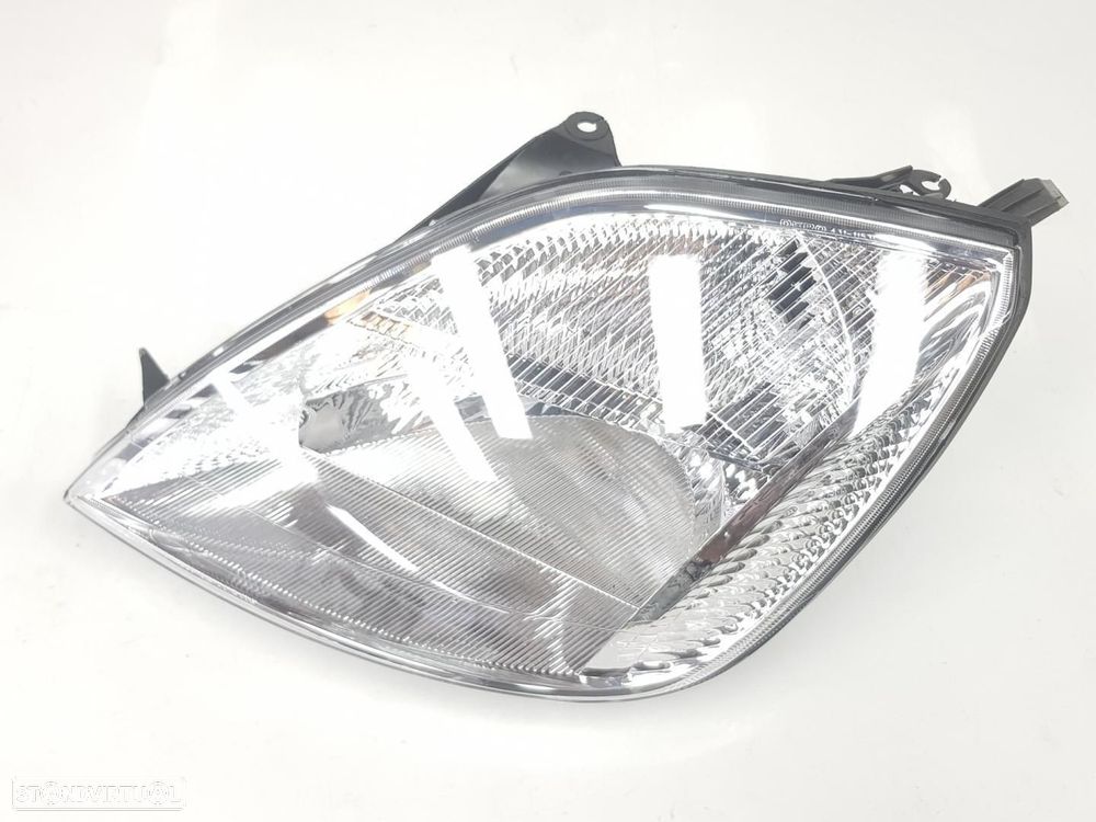 FAROL ESQUERDO FORD FIESTA CBK - 1