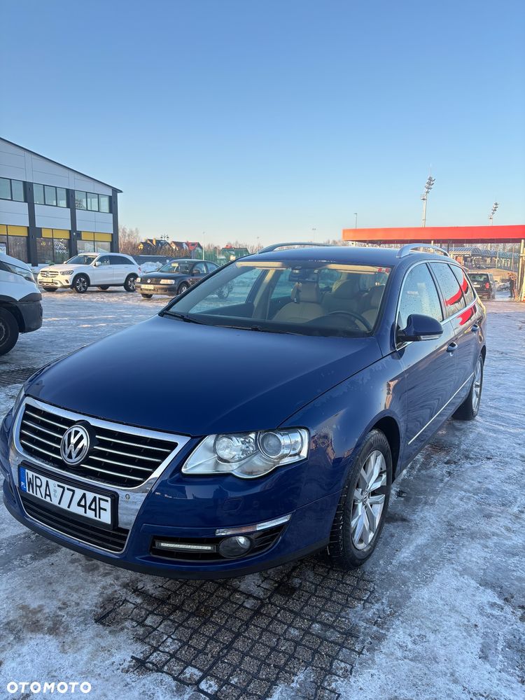 Volkswagen Passat - 16