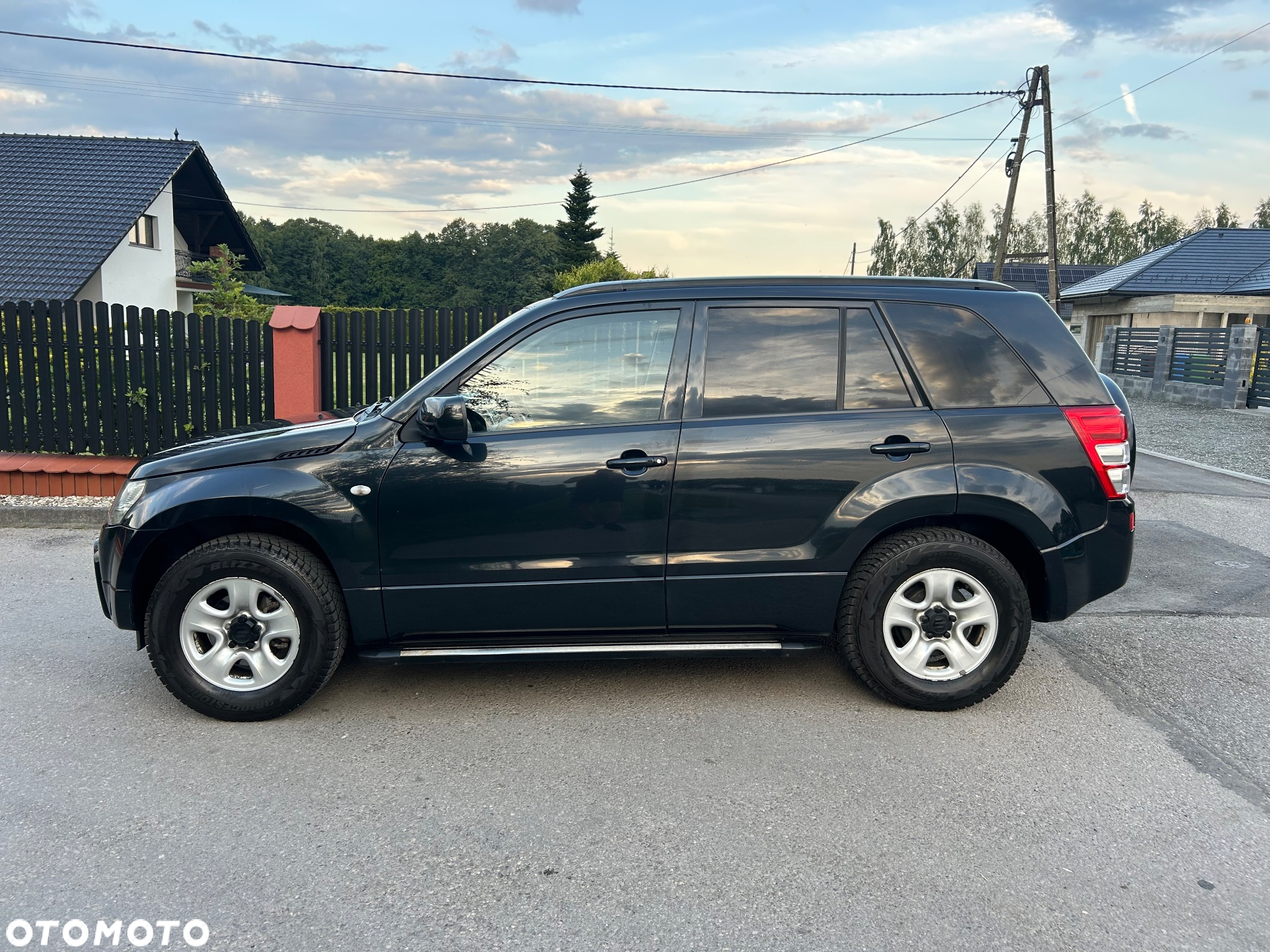 Suzuki Grand Vitara 2.0 - 5