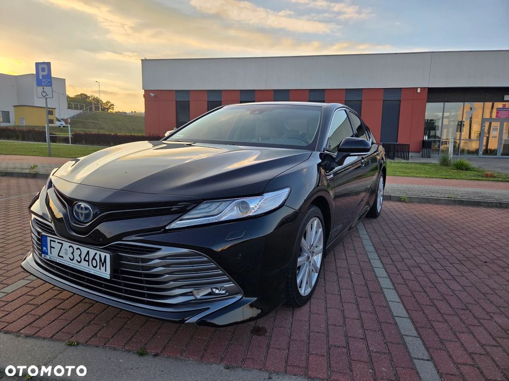 Toyota Camry 2.5 Hybrid Executive CVT - 3
