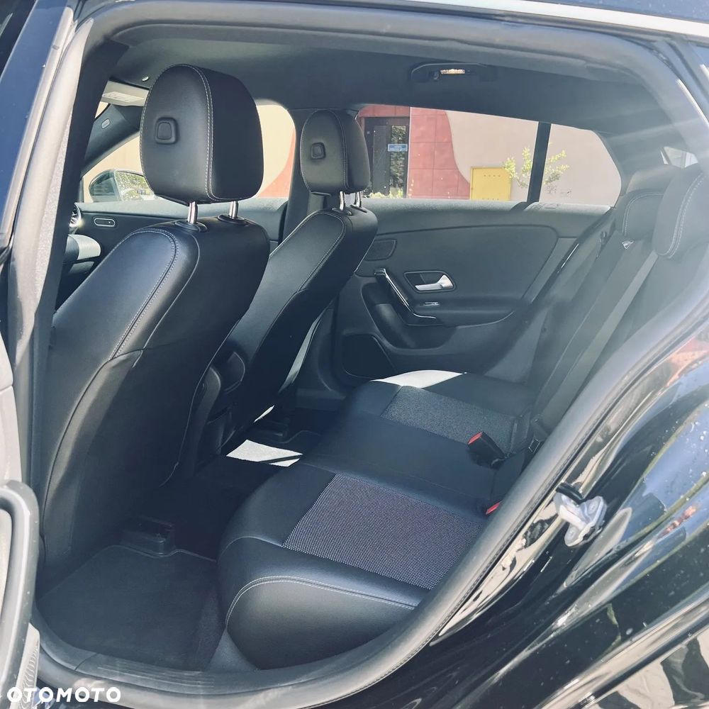 Mercedes-Benz CLA - 10
