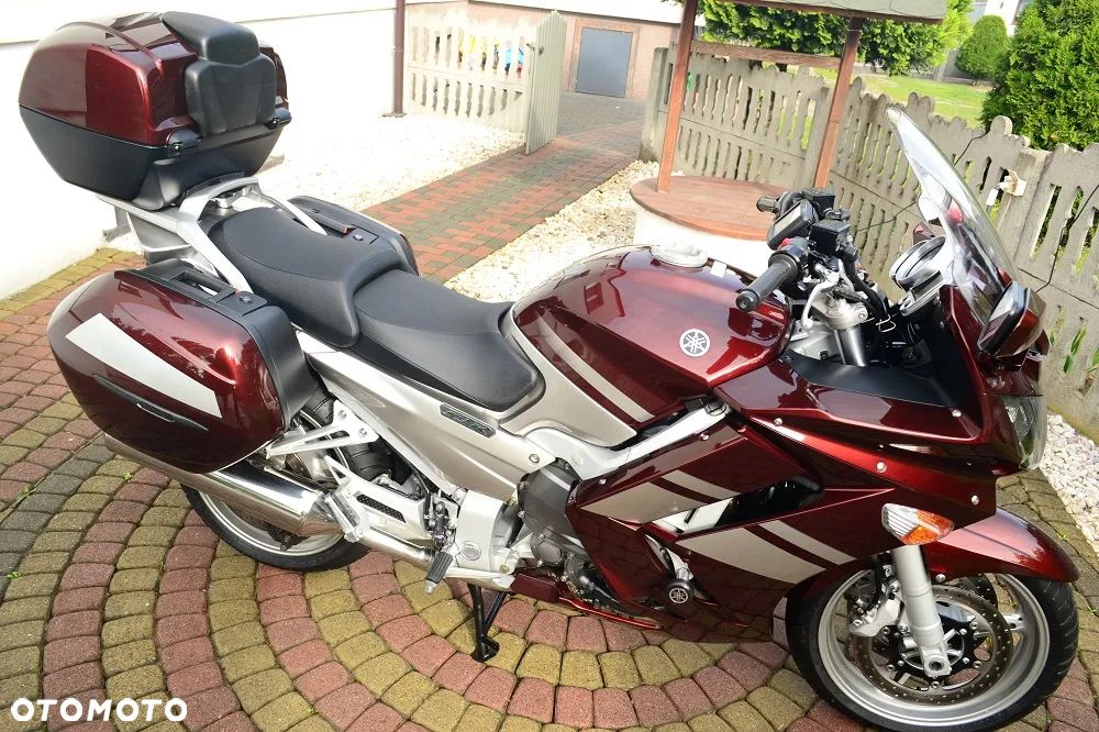 Yamaha FJR - 3