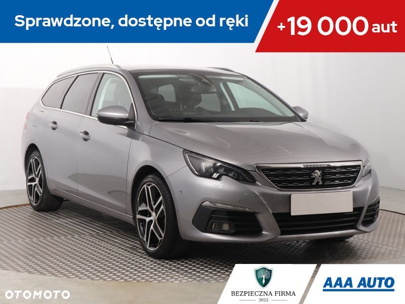 Peugeot 308 - 1