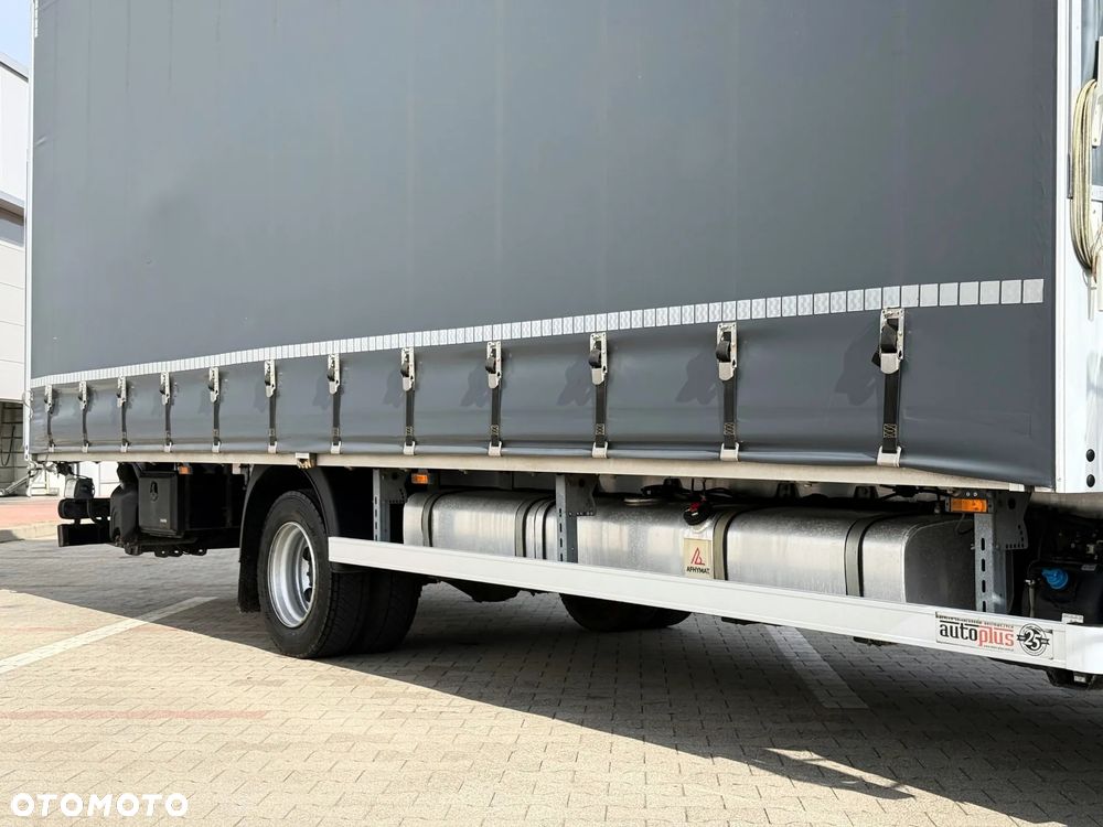 FUSO CANTER / MITSUBISHI / WINDA / SALON PL - 16