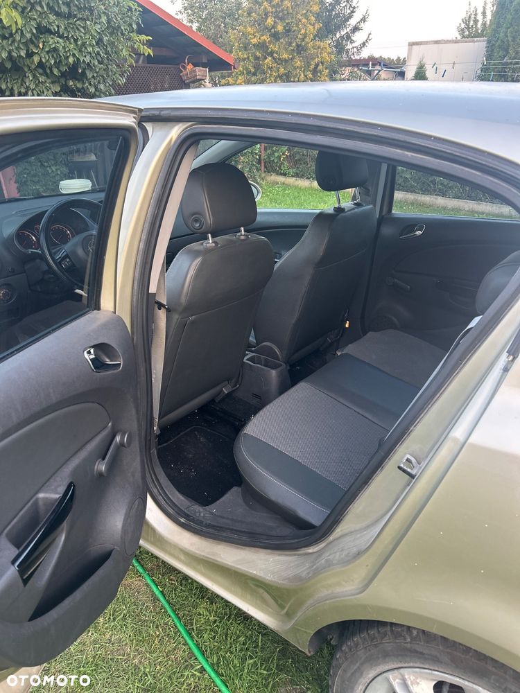 Opel Corsa 1.4 16V Cosmo - 26