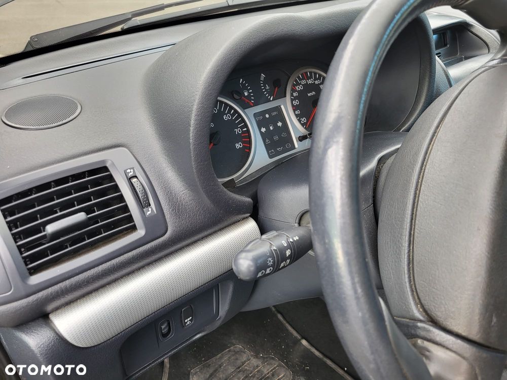 Renault Clio 2.0 16V Sport - 25