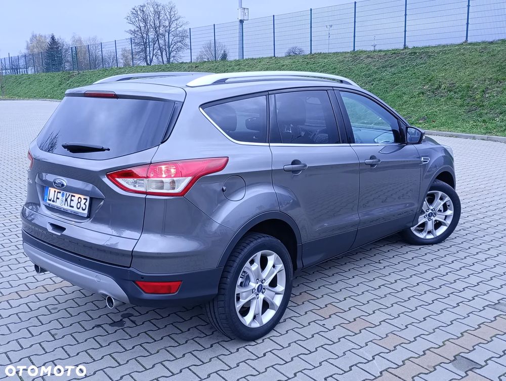 Ford Kuga 2.0 TDCi FWD Titanium - 3
