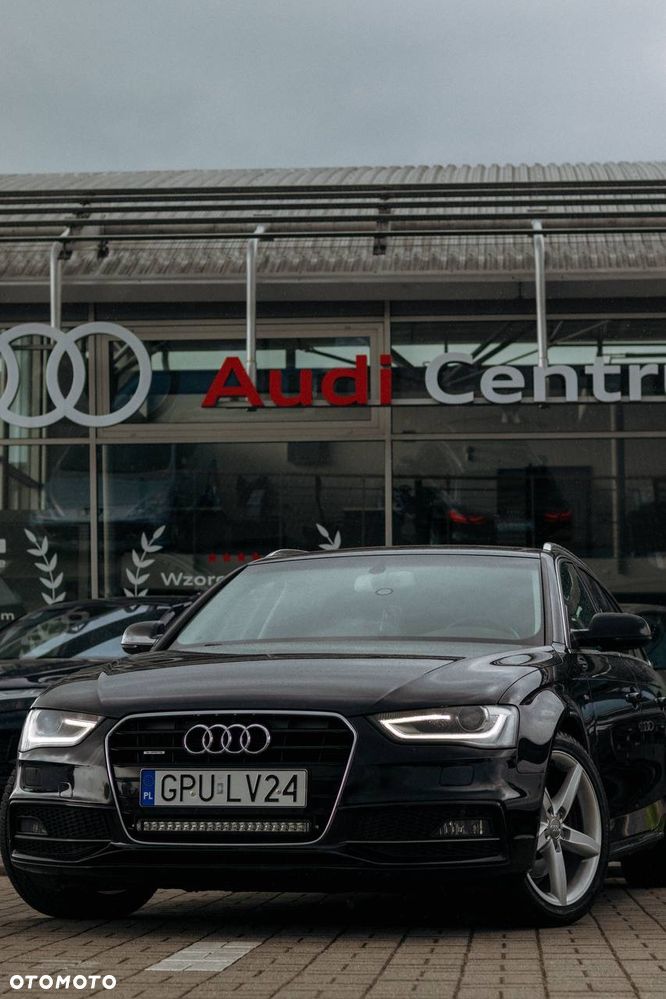 Audi A4 Avant 2.0 TDI Quattro S tronic - 27