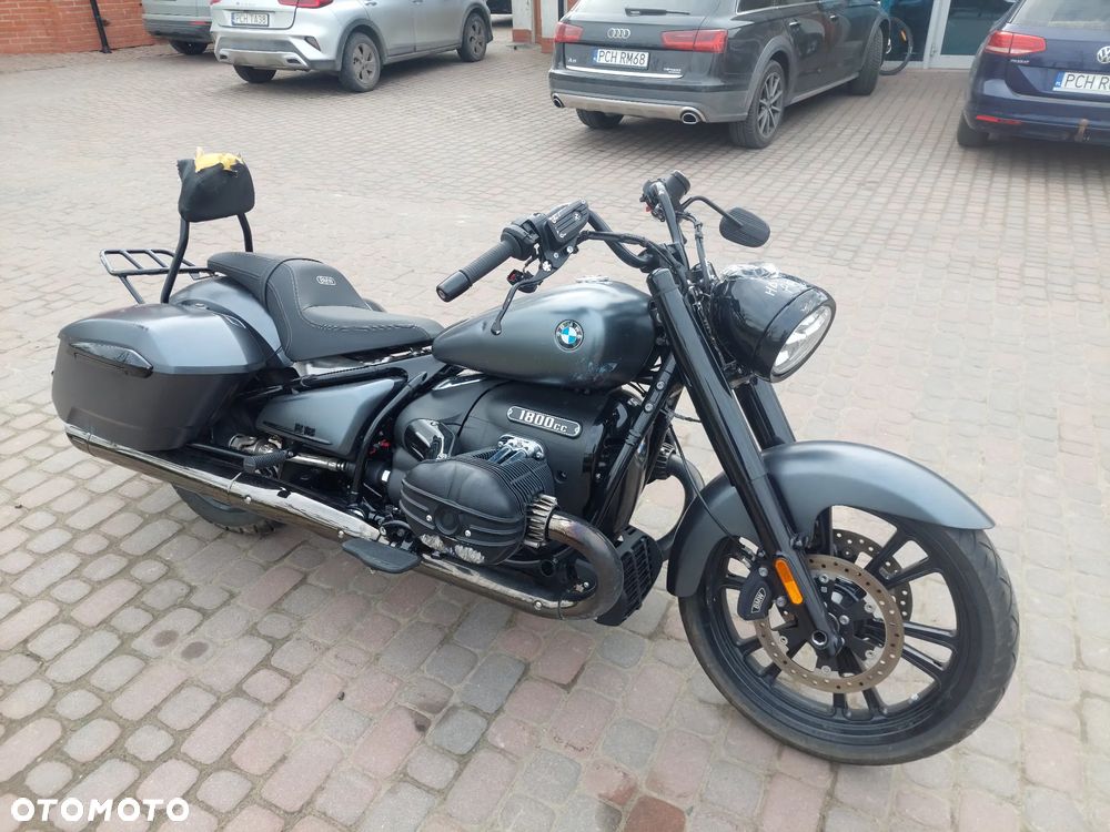 BMW R - 8