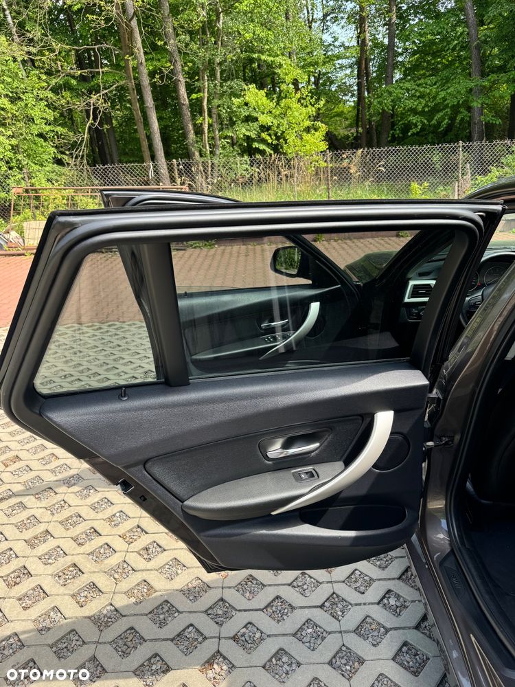 BMW Seria 3 316d - 34