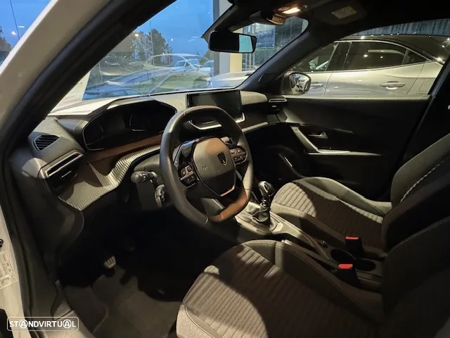 Peugeot 2008 1.2 PureTech Active - 7