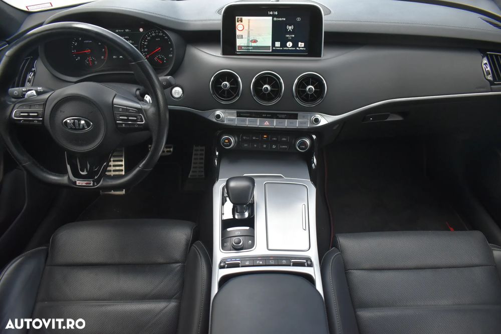 Kia Stinger 2.0 T-GDI RWD GT Line - 22