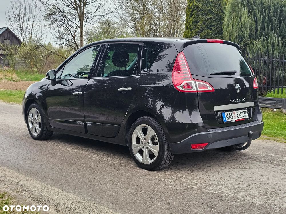 Renault Scenic 1.6 16V 110 TomTom Edition - 2