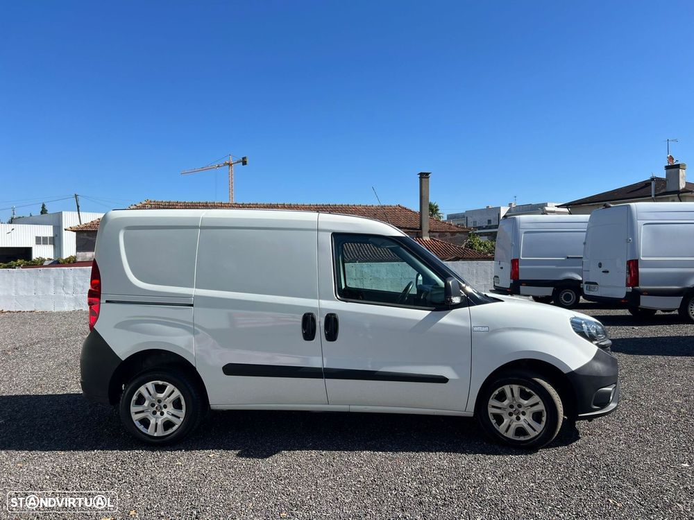 Fiat Doblo 1.6 MJ Easy - 29